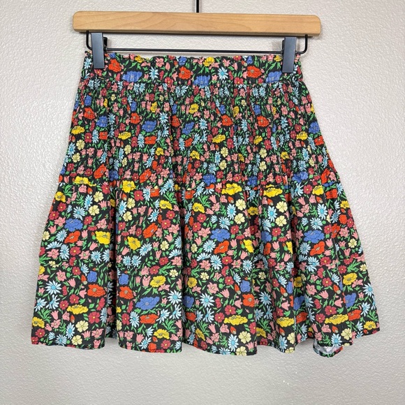 PERSEVERANCE Black Floral smocked Short Ruffled Skirt‎ Size 6 B - Picture 2 of 10